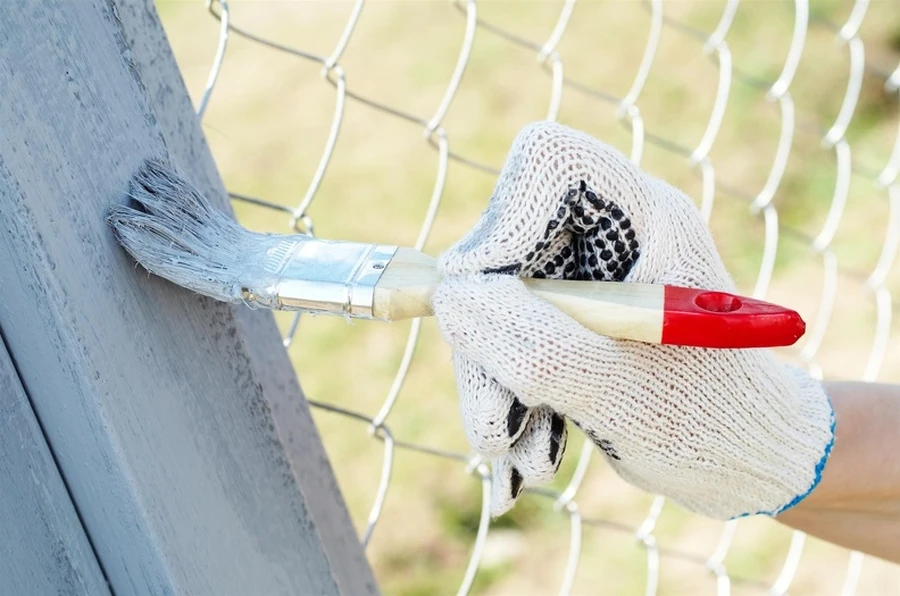 The Benefits Of Regular Fence Painting And Maintenance in Panama City, FL